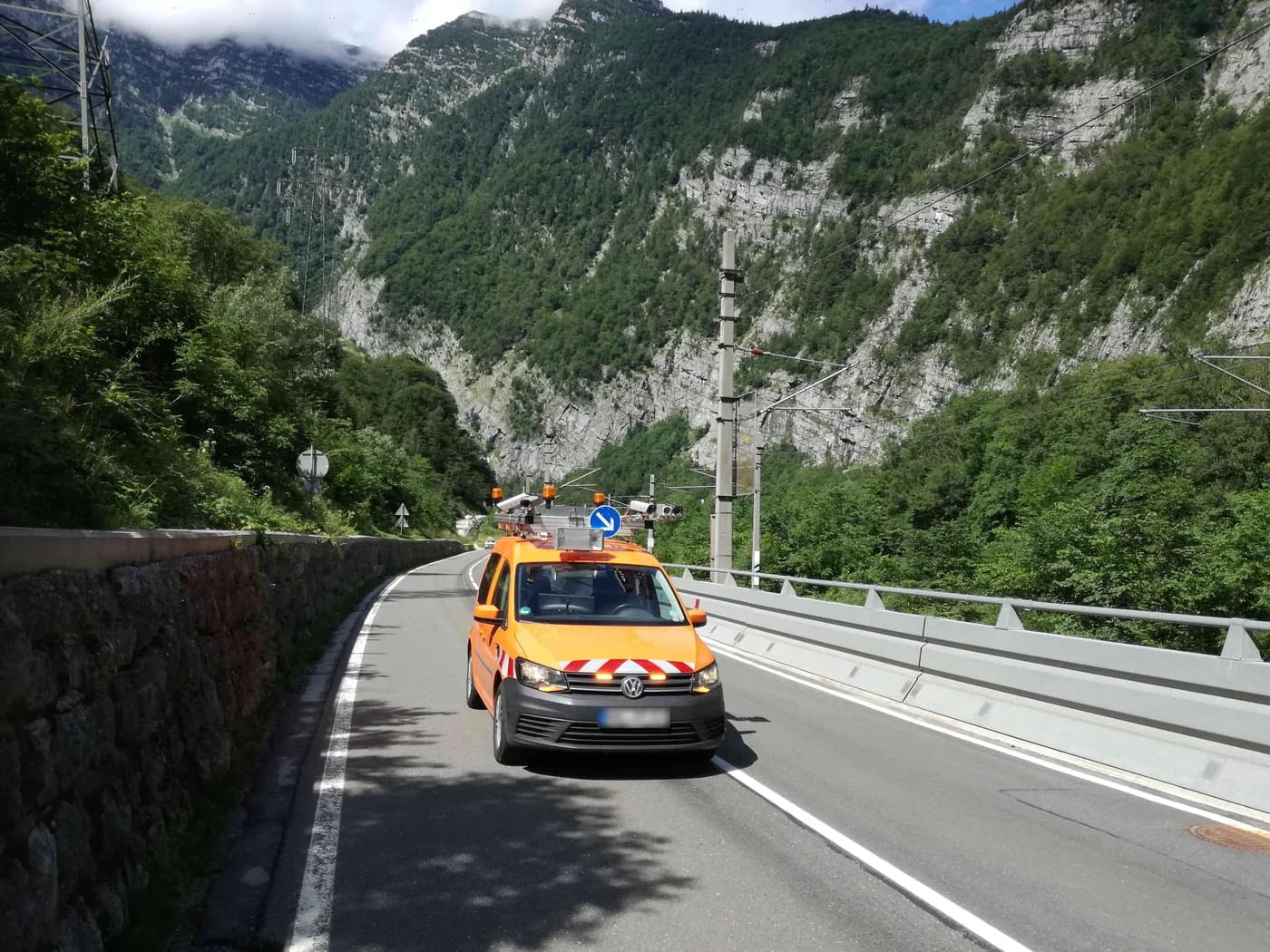 STRADIS survey vehicle during a road survey drive